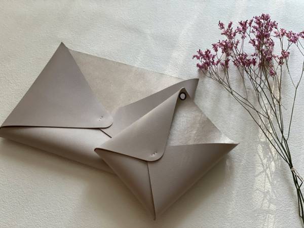 ちょいと一時置きをおしゃれに叶える、bon moment「小分けに収納できるレターポケット」。[PR]