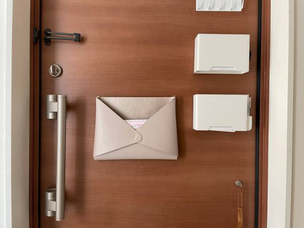 ちょいと一時置きをおしゃれに叶える、bon moment「小分けに収納できるレターポケット」。[PR]