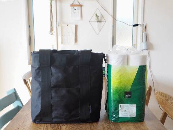 お花見、ピクニック、買い物…これからの季節に大活躍！荷物の量に合わせて2wayで使える「拡張できる 保冷トートバッグ」[PR]