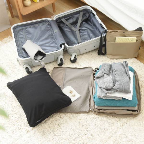 旅行や帰省のかさばる荷物を簡単圧縮！ 「トラベルポーチ」スタッフ活用術