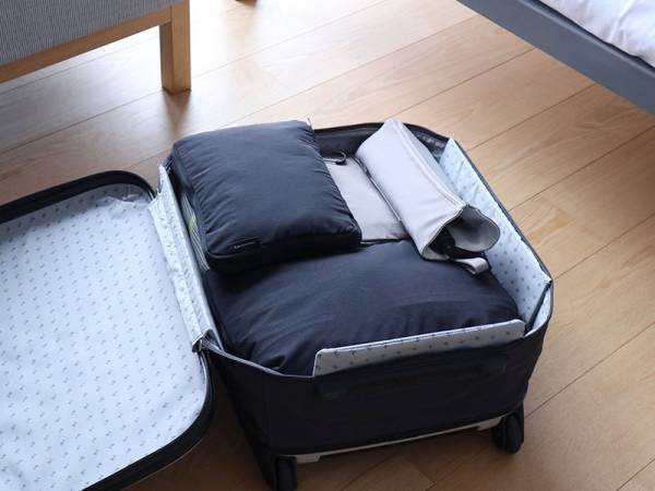 旅行や帰省のかさばる荷物を簡単圧縮！ 「トラベルポーチ」スタッフ活用術