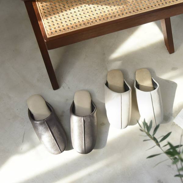 アルコール除菌できて清潔に使える、トイレスリッパ界に新スター誕生！[PR]