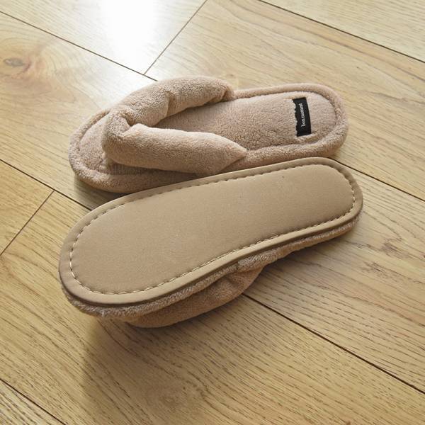 あしゆびの解放感がたまらない！おつかれ足に「bon moment　5本指スリッパ」[PR]