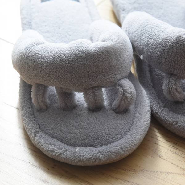 あしゆびの解放感がたまらない！おつかれ足に「bon moment　5本指スリッパ」[PR]