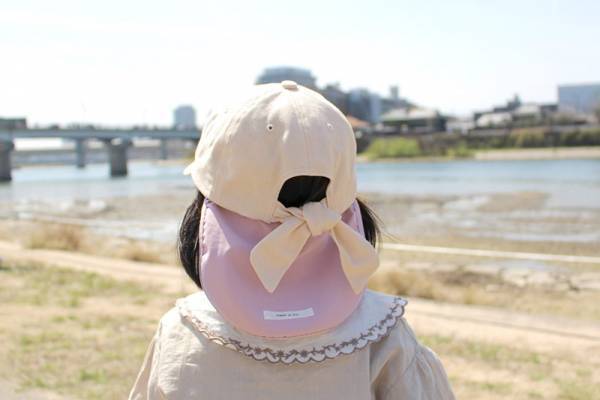 背伸びしたい5歳娘VS熱中症が心配な母。これで解決「クッカヤプー キッズキャップ」[PR]