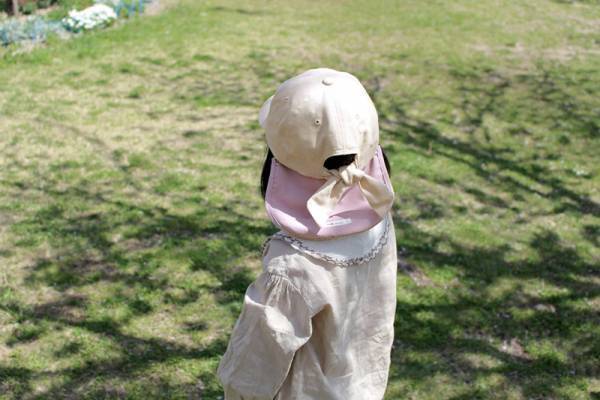 背伸びしたい5歳娘VS熱中症が心配な母。これで解決「クッカヤプー キッズキャップ」[PR]
