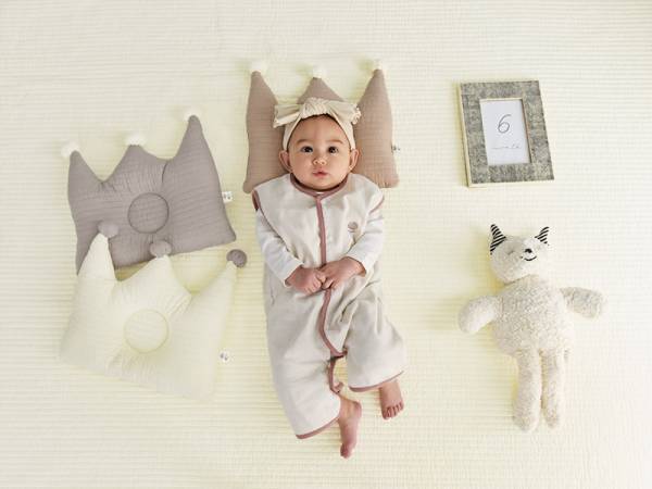 イブルがあれば食べこぼしてもセーフ！ ベビーやペットとの暮らしに役立つ、新作イブル特集