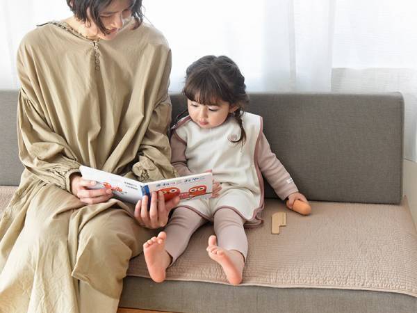 イブルがあれば食べこぼしてもセーフ！ ベビーやペットとの暮らしに役立つ、新作イブル特集