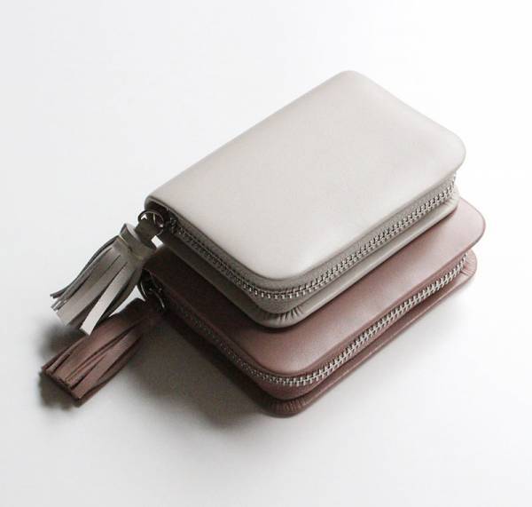 コンパクト＆ルックス重視派さんも納得！ミニ財布として使えるカードケースがアンジェ本店限定で復活登場[PR]