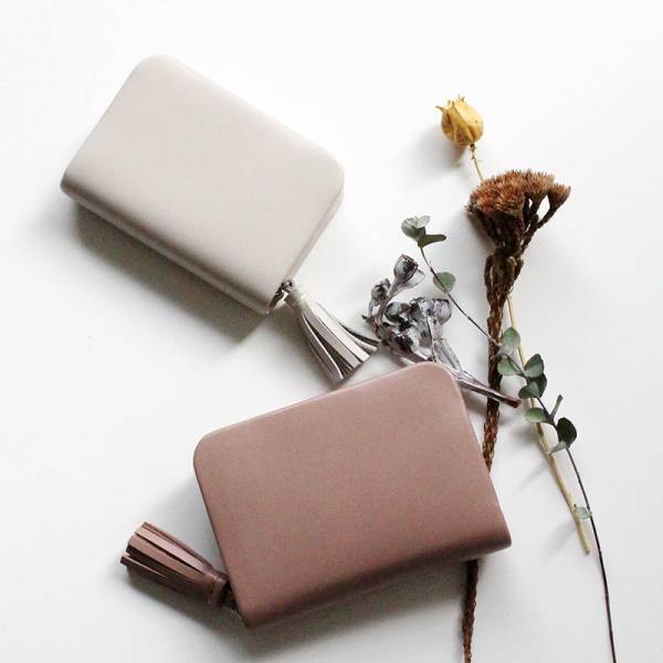 コンパクト＆ルックス重視派さんも納得！ミニ財布として使えるカードケースがアンジェ本店限定で復活登場[PR]