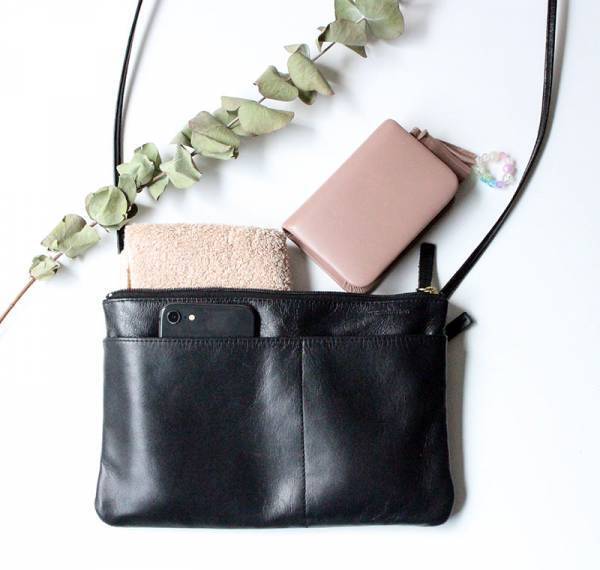 コンパクト＆ルックス重視派さんも納得！ミニ財布として使えるカードケースがアンジェ本店限定で復活登場[PR]