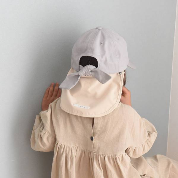 キャップに憧れるお年頃キッズからジュニアサイズキッズまで。日よけタレ付きキッズキャップ新登場！[PR]