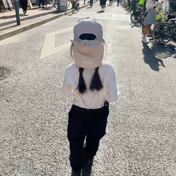 キャップに憧れるお年頃キッズからジュニアサイズキッズまで。日よけタレ付きキッズキャップ新登場！[PR]