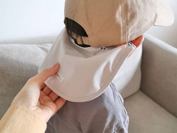キャップに憧れるお年頃キッズからジュニアサイズキッズまで。日よけタレ付きキッズキャップ新登場！[PR]