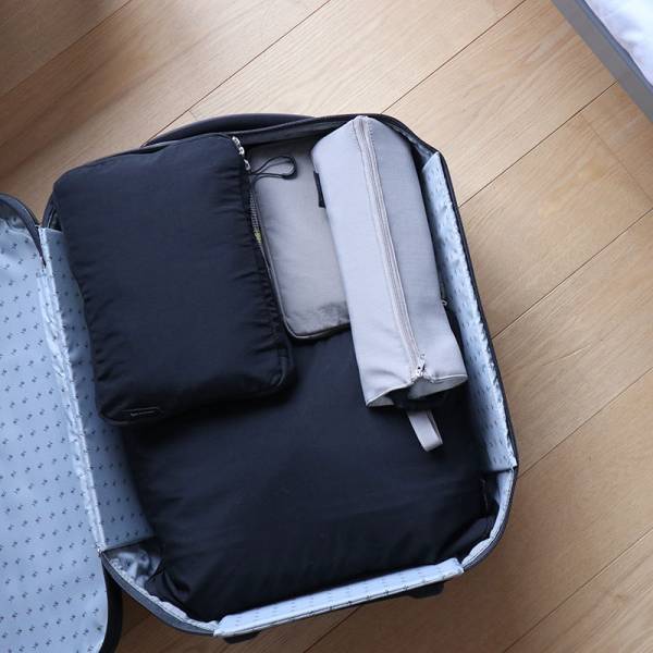 朝からノンストレス！熱々のままヘアアイロンを入れられる収納ポーチで快適に。愛用スタッフ使用レポをご紹介[PR]