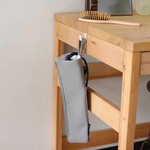 朝からノンストレス！熱々のままヘアアイロンを入れられる収納ポーチで快適に。愛用スタッフ使用レポをご紹介[PR]