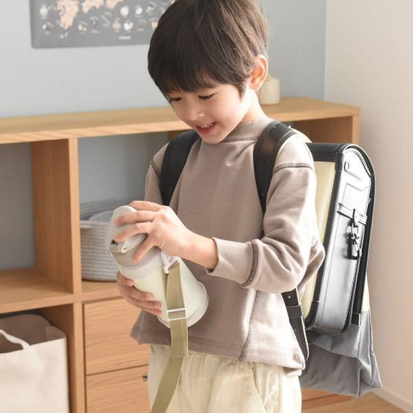 お客様の声から誕生！kukka ja puu　キッズ水筒に「専用カバー」できました[PR]