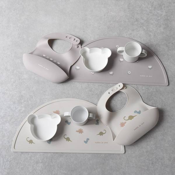 離乳食・幼児食であわてない、やさしい時間のつくり方。お食事シリコンビブ＆お子様ランチョンマット新登場[PR]