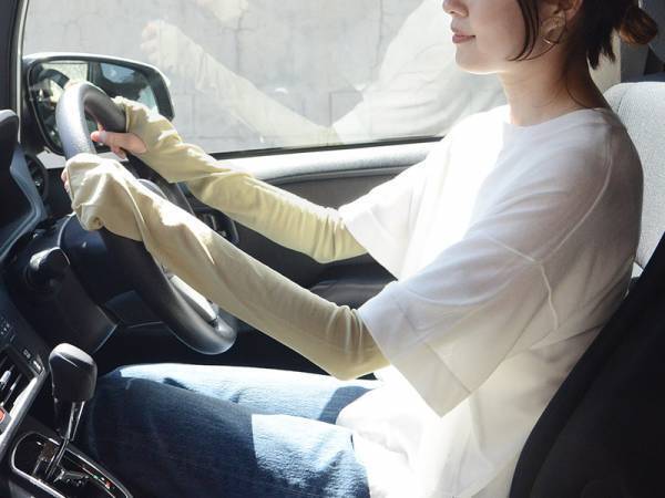 パパッと紫外線対策できるファッション小物7選