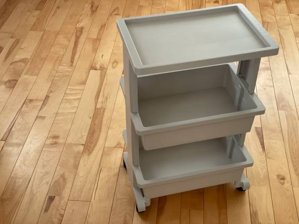 メルカリ用品もゲーム用品も。「マルチに使える3段テーブルワゴン」+「仕切り収納ボックス」にまとめて便利な暮らし。[PR]