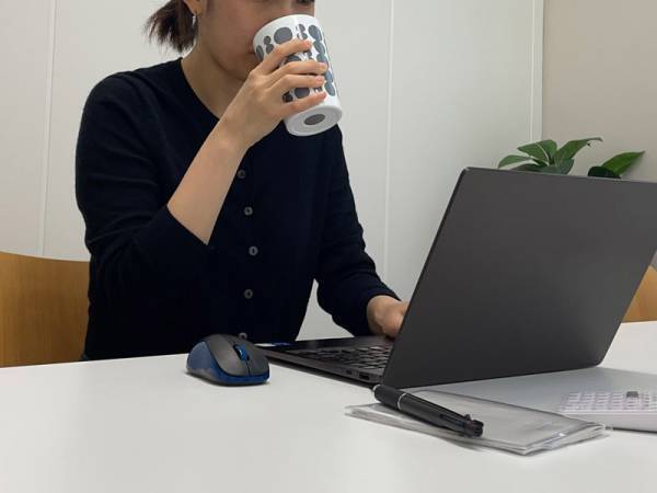 初夏のひんやりドリンク守ります！陶器製コップのように使えるセラミック加工の「ステンレスタンブラー」スタッフの愛用レポ[PR]