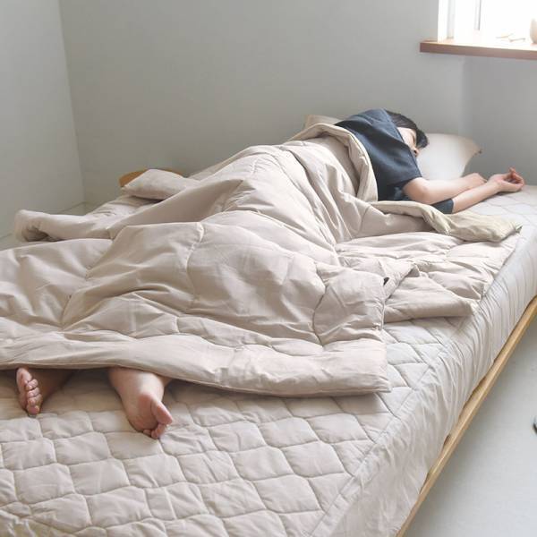 【2023夏の肌掛け＆ケット特集】ひんやり？ サラッと？ 異なる4タイプをピックアップ！