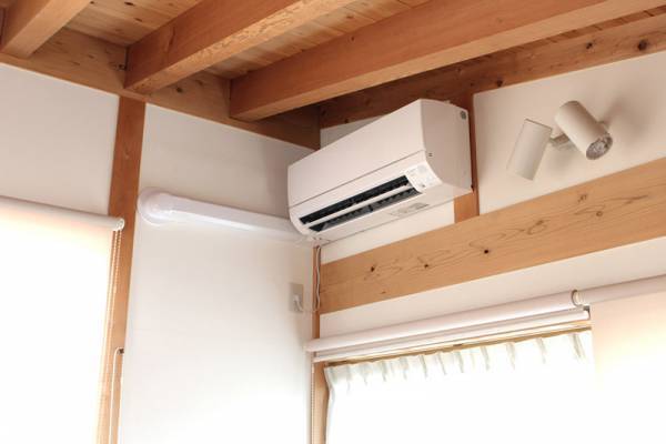 【ありきたりな日常を楽しむためのヒント】どこまで知ってる？夏のエアコン節電術[PR]