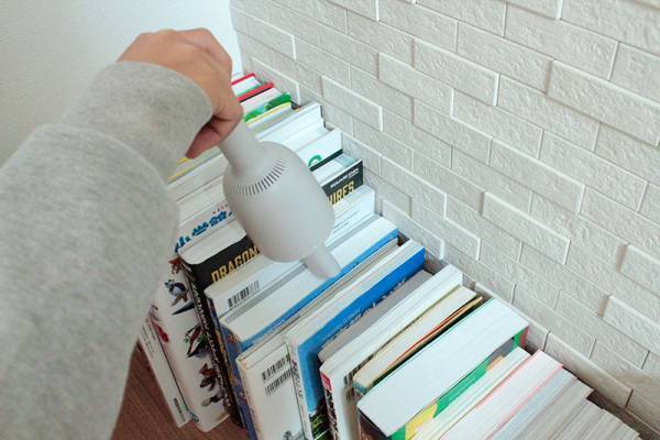 気になったその時に、ササッとお掃除が叶う！「ミニ掃除機Vaccumi (バキューミ)」[PR]