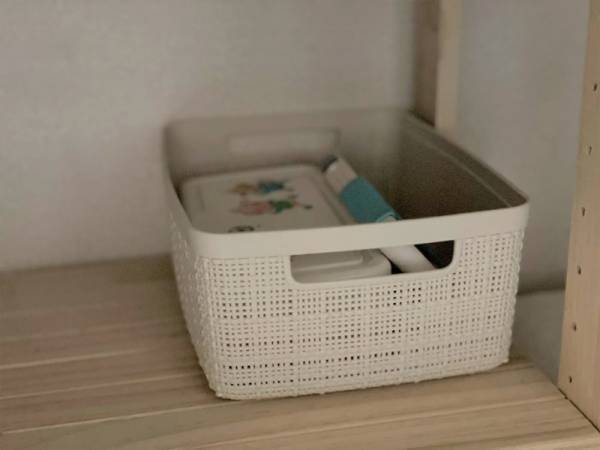 リサイクルプラで作られた、サステナブルな収納ボックス 「Jute バスケット」。[PR]