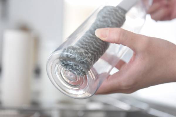 もう後回しにしません！面倒な水筒洗いがラクになる「ボトルクリーナー」見つけた。【インスタグラマーさんのもの選び】[PR]