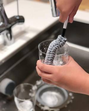 もう後回しにしません！面倒な水筒洗いがラクになる「ボトルクリーナー」見つけた。【インスタグラマーさんのもの選び】[PR]