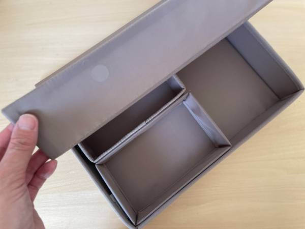 大人のお道具箱「ツール収納ボックス」に季節の飾りを収納しよう。[PR]