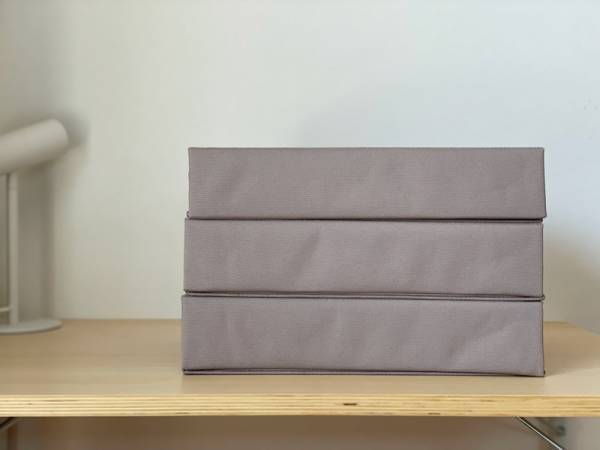 大人のお道具箱「ツール収納ボックス」に季節の飾りを収納しよう。[PR]