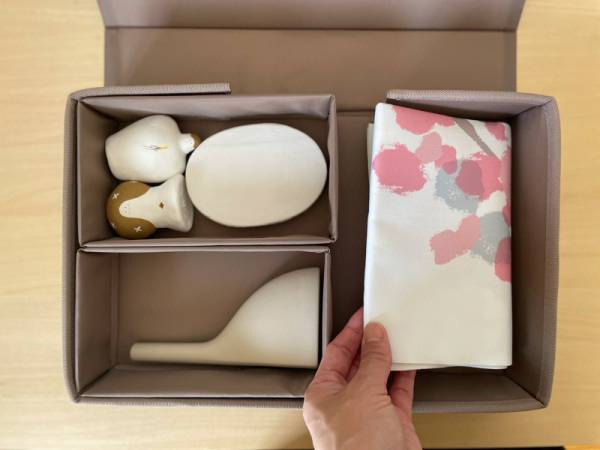 大人のお道具箱「ツール収納ボックス」に季節の飾りを収納しよう。[PR]