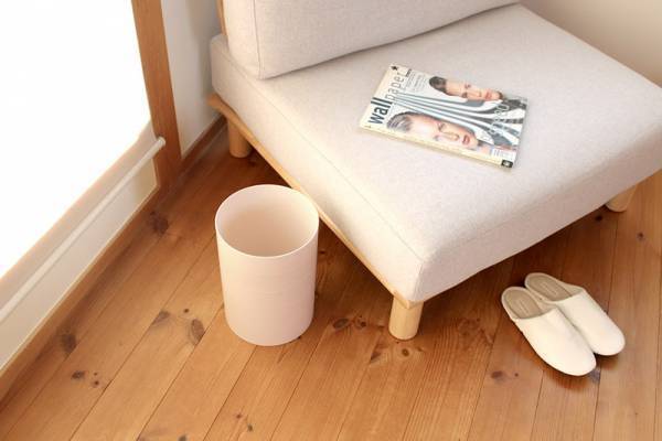 ゴミ箱というよりインテリア。暮らしに溶け込む、職人メイドの木目調ダストボックス[PR]