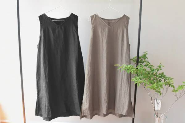 さらばビショ濡れ！傘レベルの強撥水かっぽう着に、涼しく着られる「袖なし」デザインがbon moment luxeから新登場！[PR]