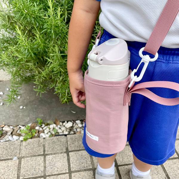 お気に入りの水筒をキズから守る。「kukka ja puu（クッカヤプー）の水筒カバー」[PR]