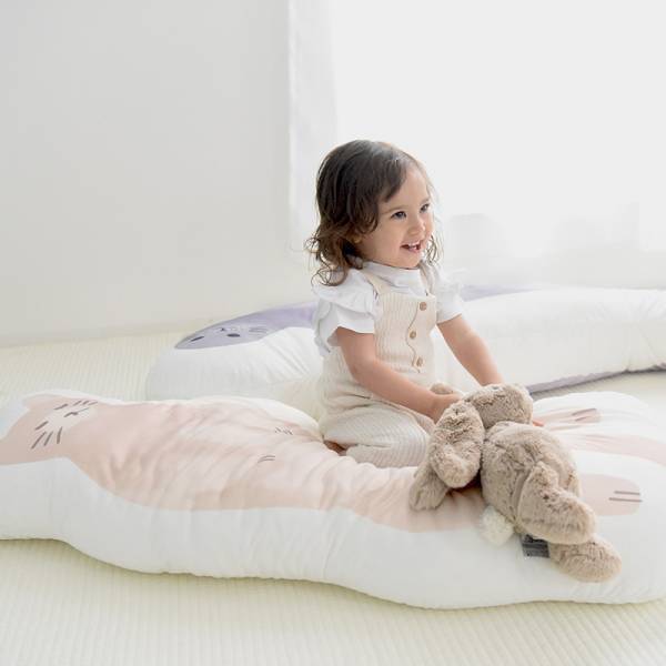 【久々の再入荷】ギュッとすればひんやり～。この夏、家族で取り合いになる接触冷感抱き枕。インスタグラマーさんもお気に入りです[PR]