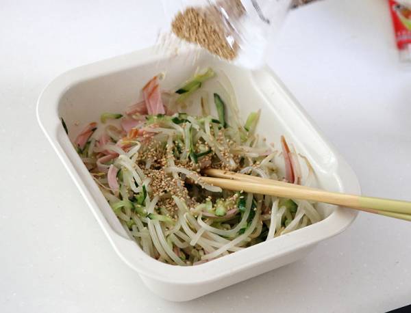 洗い物が減った～！ バッド・ざる・蓋がセットになった「コランダー」が超優秀