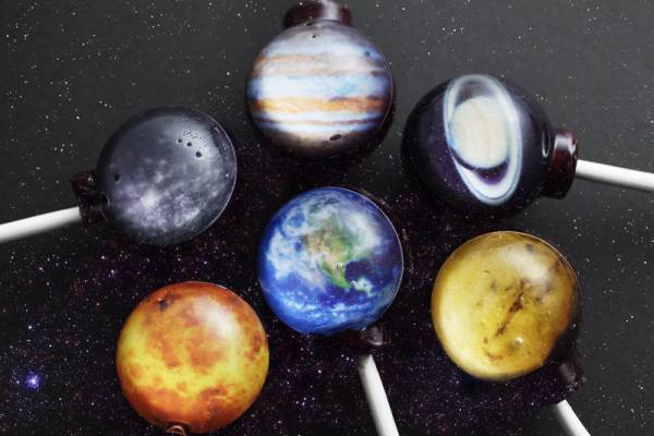 天体好きキッズが喜ぶ、空と惑星とお星さまアイテム特集[PR]