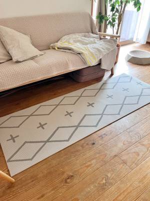 敷きっぱなしでOK！まるでラグのような「ヨガマット」が登場。インスタグラマーさんも早速ご愛用中です♪[PR]