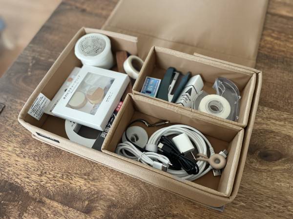 立てて見せ置き＆サッと取り出せる、大人のお道具箱「ツール収納ボックス」。愛用スタッフはこう使っています！[PR]