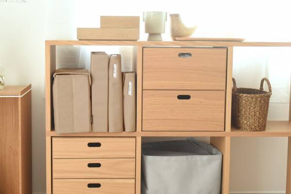 立てて見せ置き＆サッと取り出せる、大人のお道具箱「ツール収納ボックス」。愛用スタッフはこう使っています！[PR]