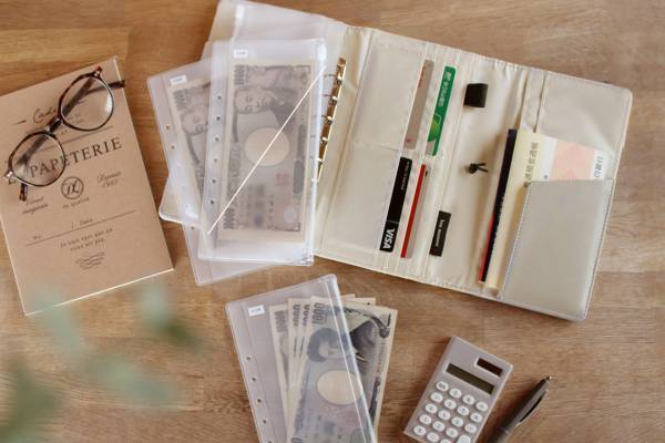 一人暮らしの一週間ごとに袋分け家計管理！　趣味のために上手にやりくり[PR]