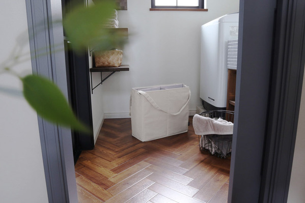 ごちゃごちゃしがちな洗濯アイテムをスッキリ収納！ 「ランドリー収納ボックス」