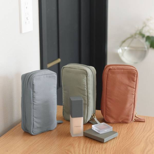 縦型サイズに新色が仲間入り！「bon moment（ボンモマン）整理ができる化粧ポーチ」愛用スタッフの声[PR]