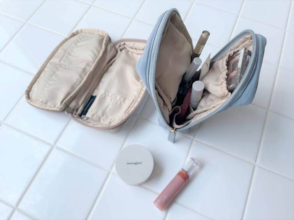 縦型サイズに新色が仲間入り！「bon moment（ボンモマン）整理ができる化粧ポーチ」愛用スタッフの声[PR]