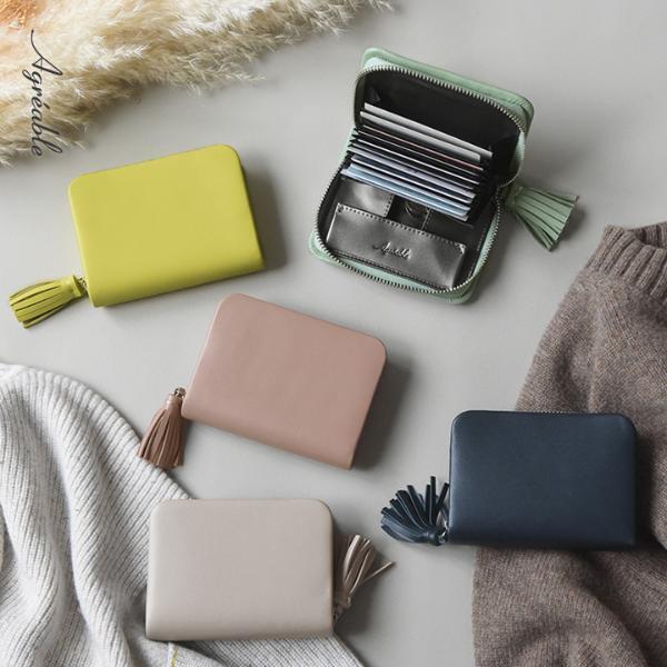 大人心を満たす小物選びは、上質レザー素材で決まりです。[PR]