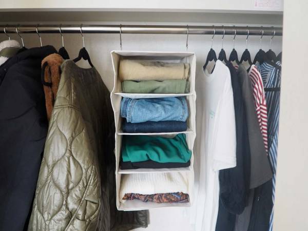 狭いクローゼットに収納が増やせる！ボンモマンから新登場した、「ハンギングラックシリーズ」[PR]