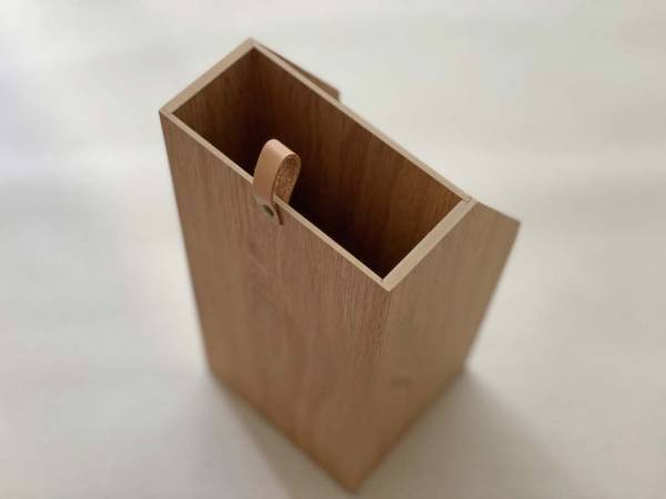 お気に入りのフローリングワイパースタンドを迎えて、お掃除の時間をやりくり上手に。[PR]